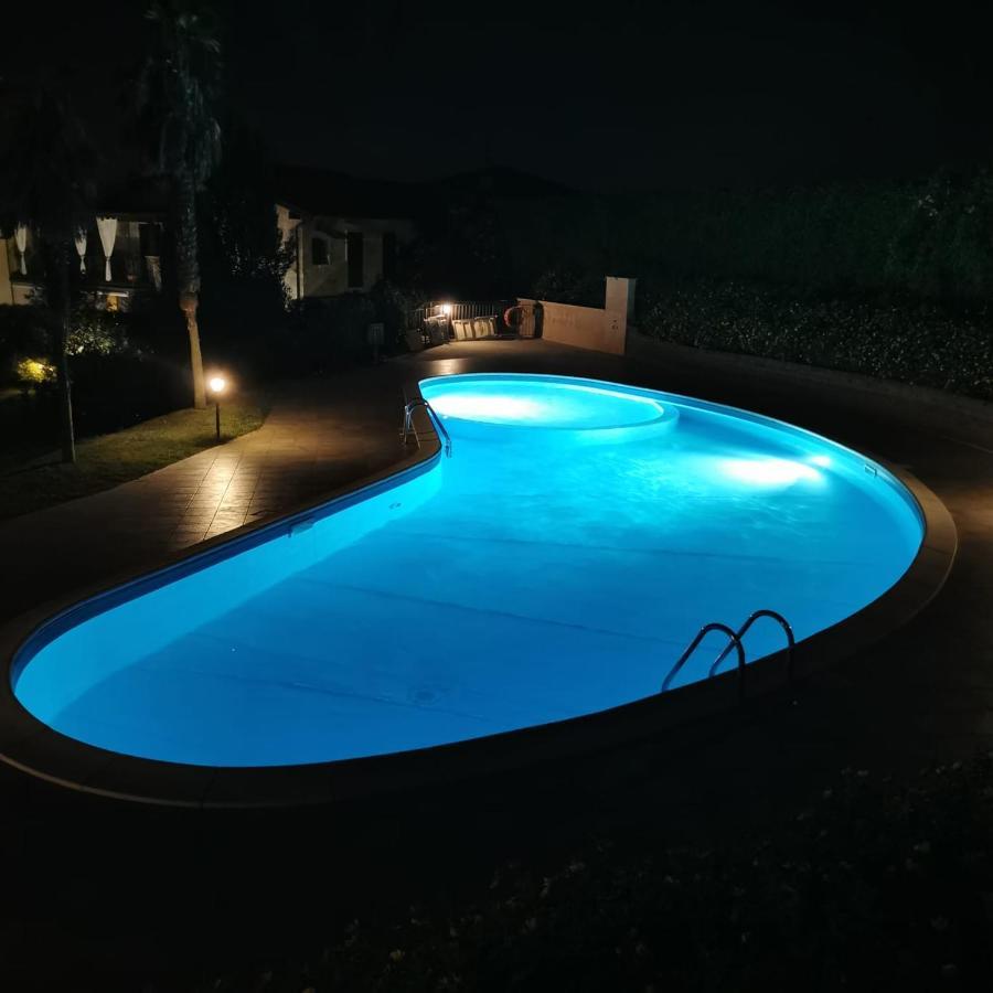 Le Panchette _ Pool & Bike Apartman Salionze Kültér fotó