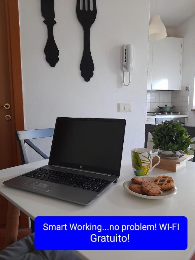 Le Panchette _ Pool & Bike Apartman Salionze Kültér fotó